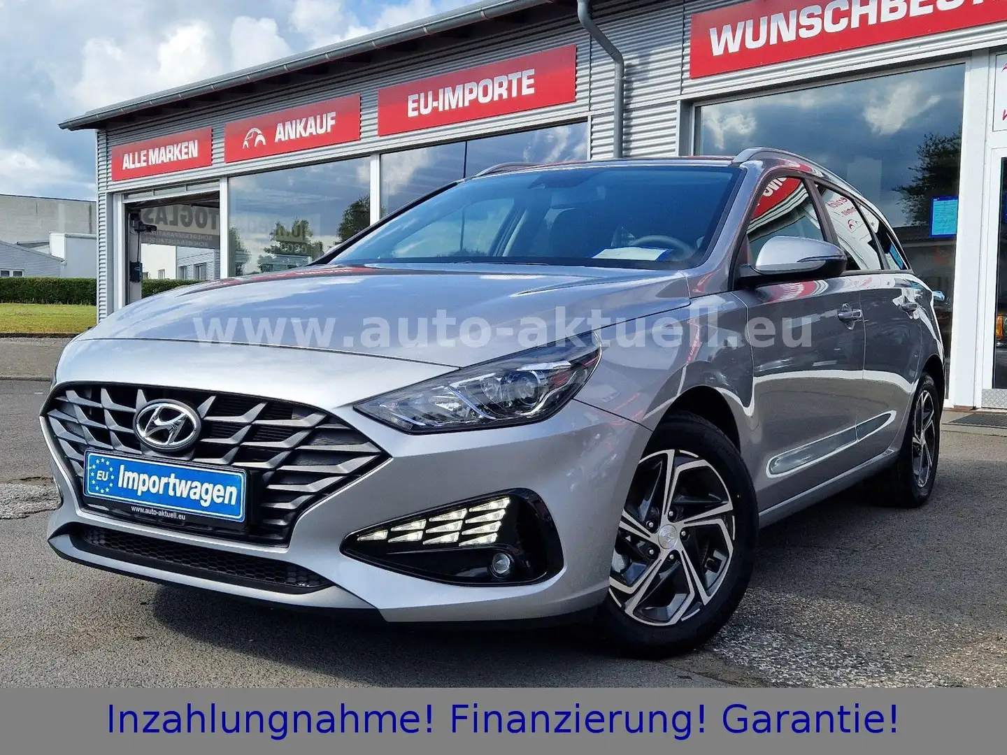 Hyundai i30 Kombi Edition Smart Connect PDC+Kamera SH LH Argent - 1
