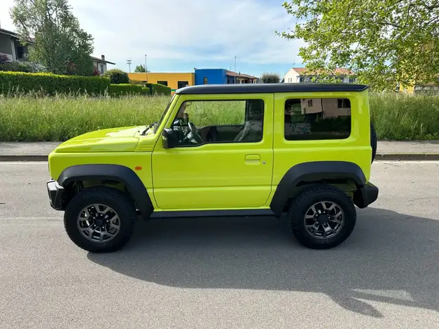 Suzuki Jimny view 12