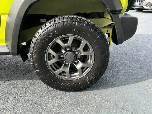 Suzuki Jimny view 4