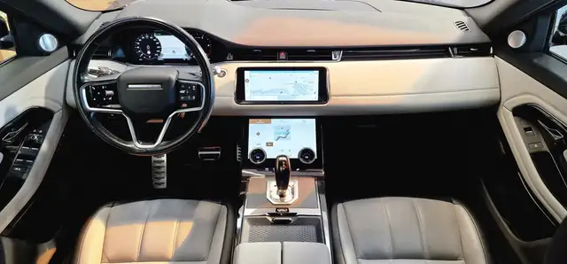 Land Rover Range Rover Evoque view 11