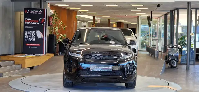 Land Rover Range Rover Evoque view 2