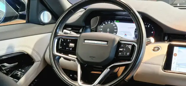 Land Rover Range Rover Evoque view 13