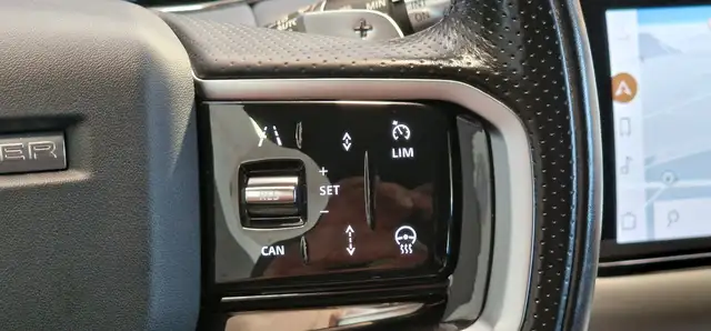 Land Rover Range Rover Evoque view 14