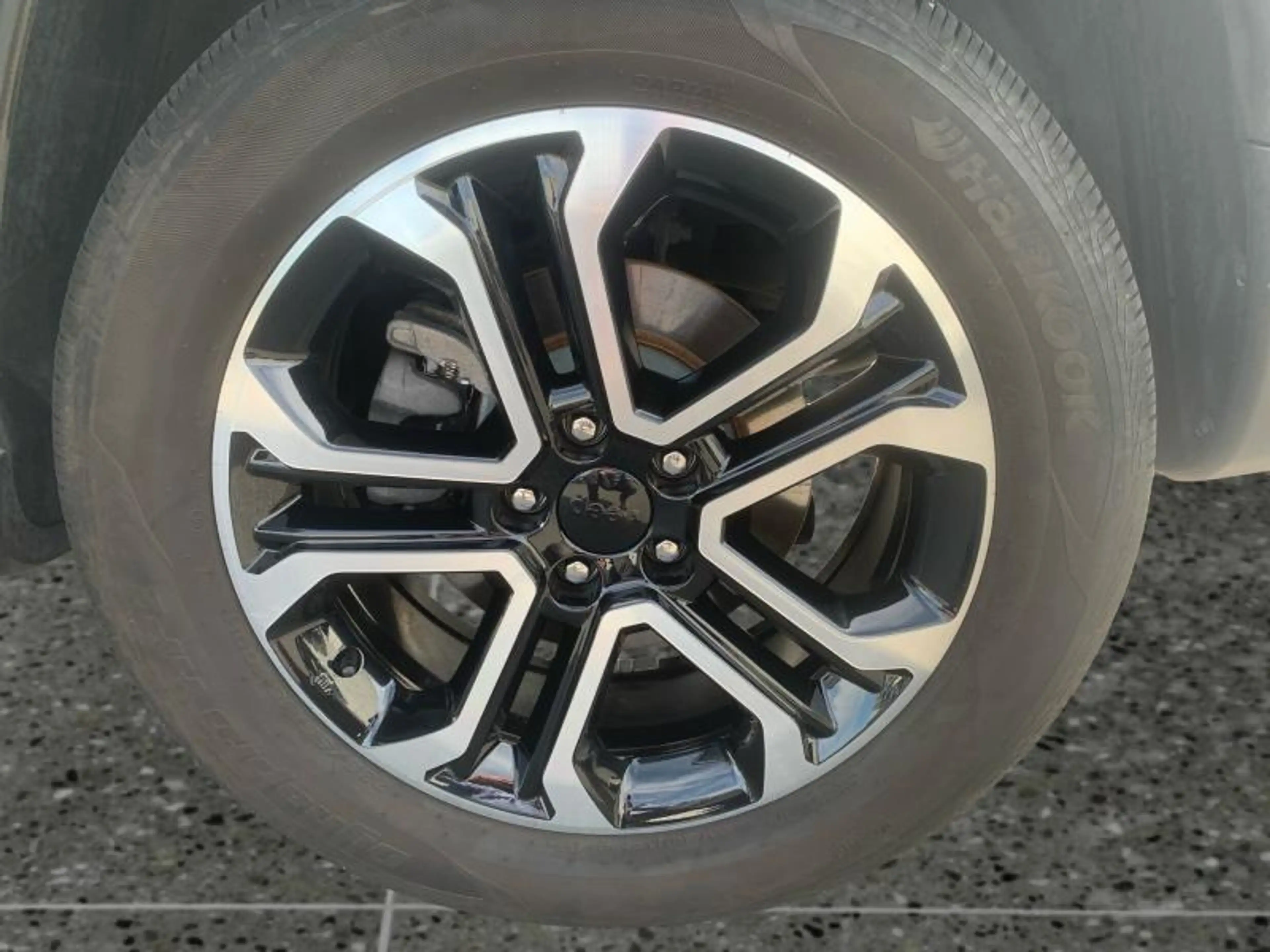 Jeep Compass Limited 1.3 PHEV — photo 14