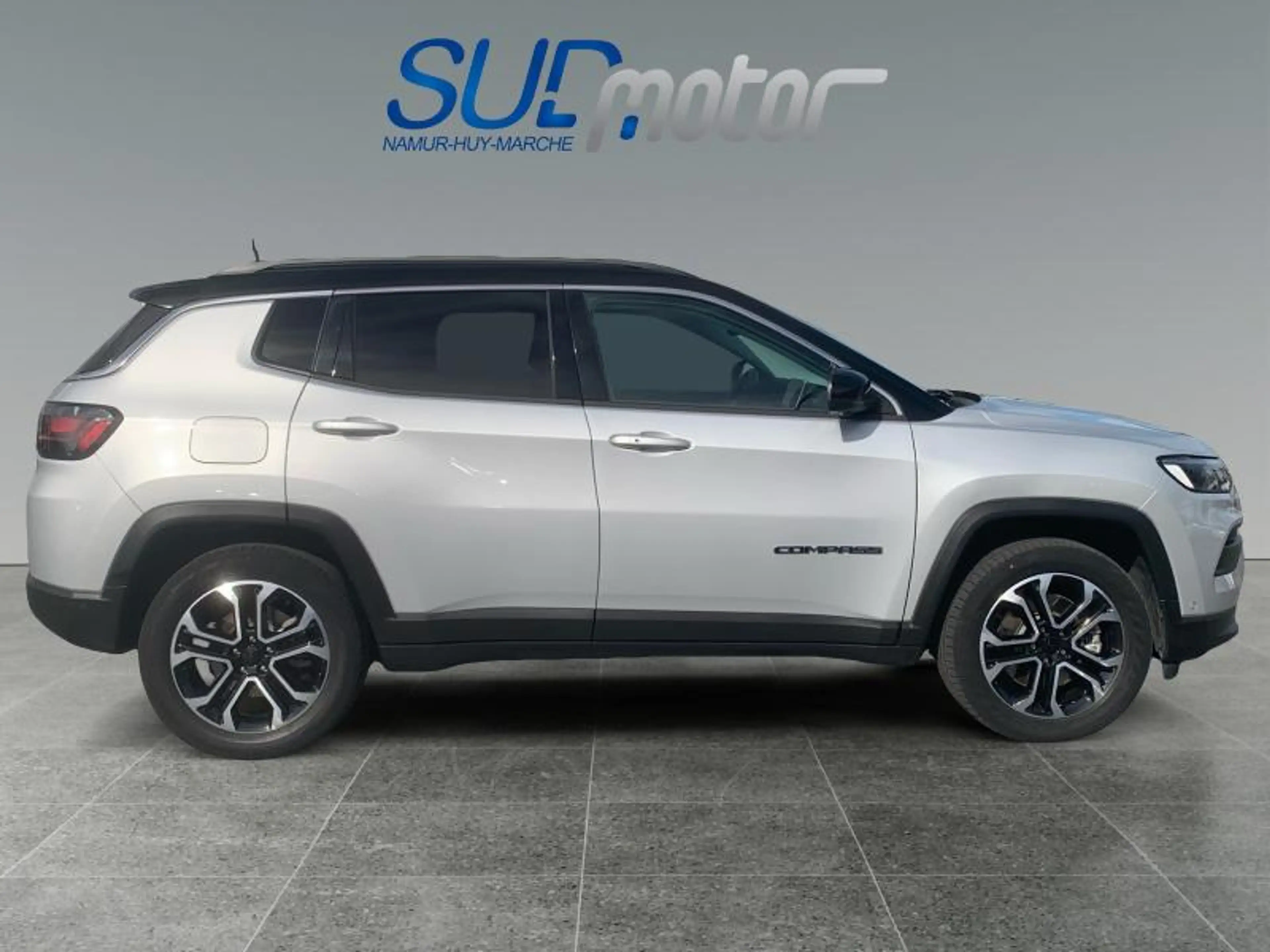 Jeep Compass Limited 1.3 PHEV — photo 6