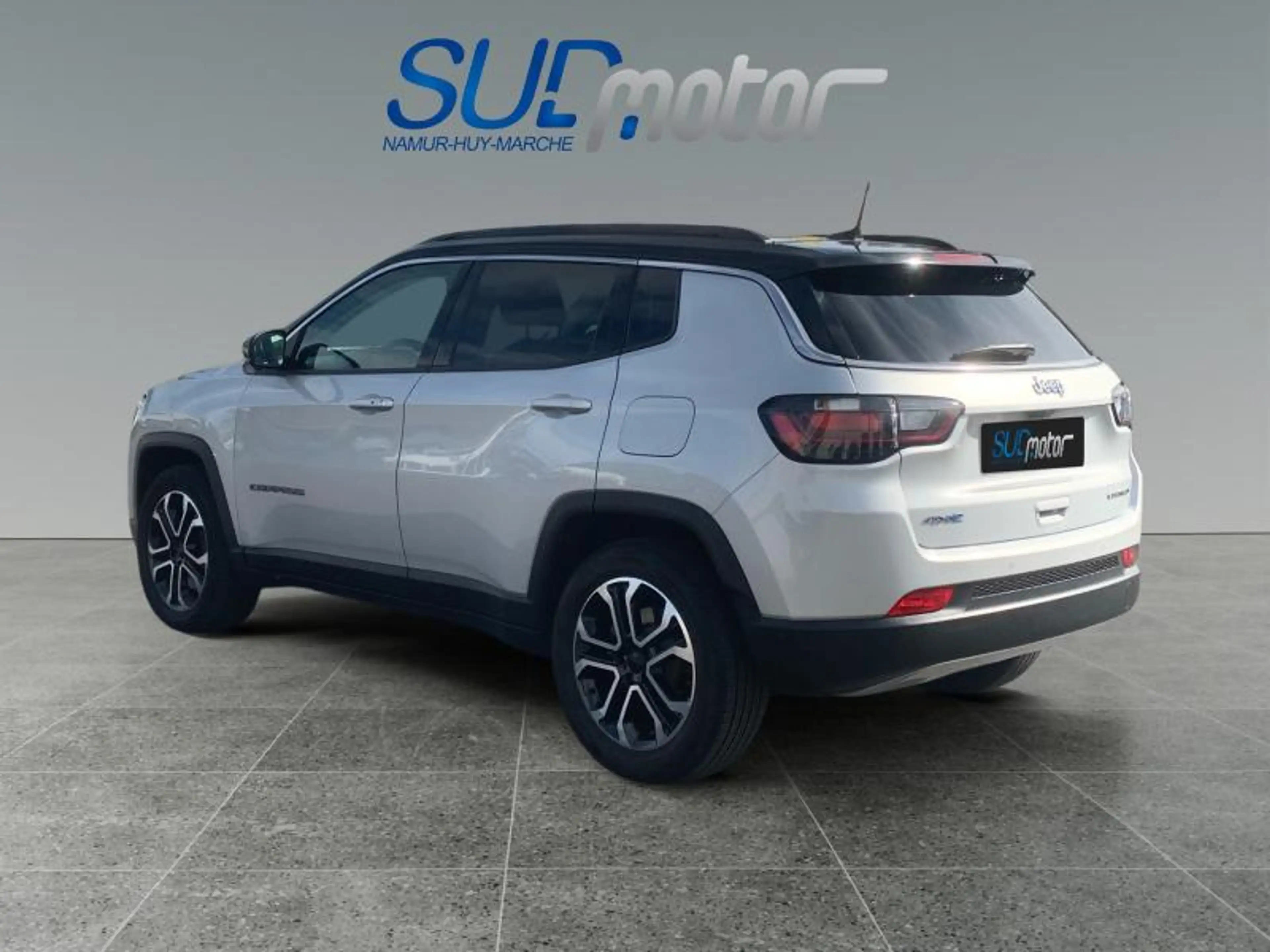 Jeep Compass Limited 1.3 PHEV — photo 3