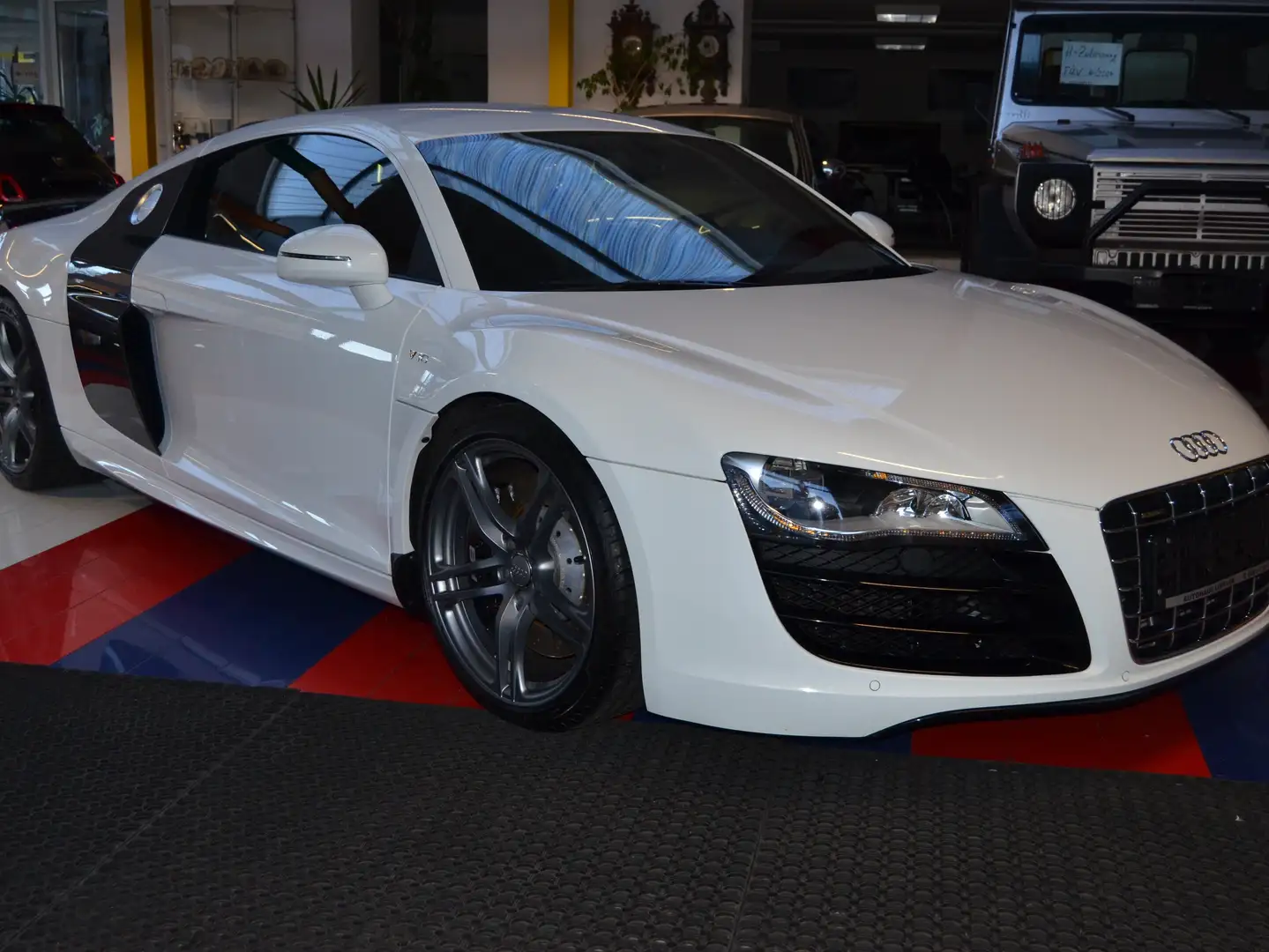 Audi R8 5.2 FSI quattro R tronic Carbon 4xKlappe B&O Білий - 2