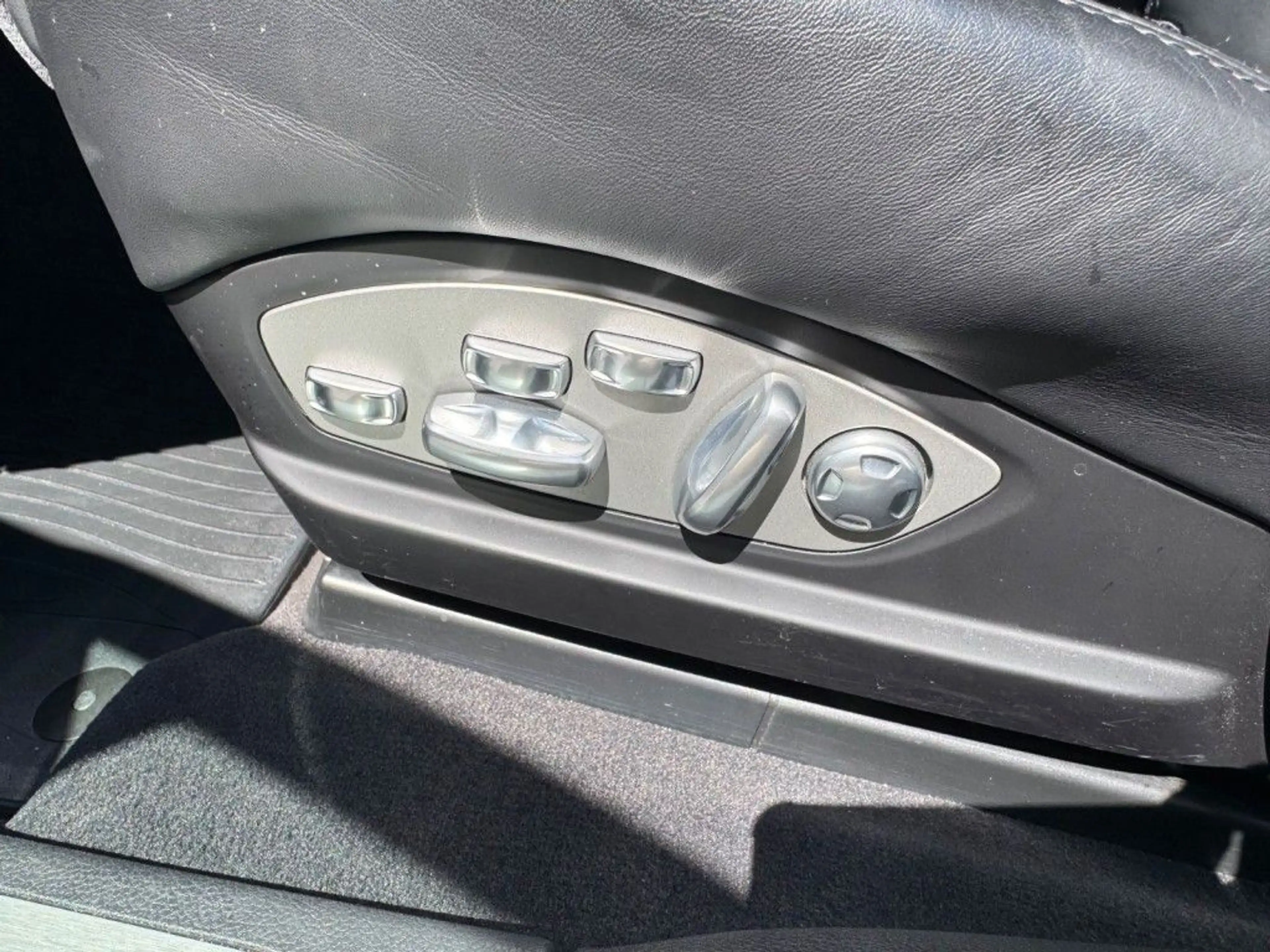 Porsche Panamera GTS *SPORTABGASANLAGE/BOSE SOUND* — photo 7