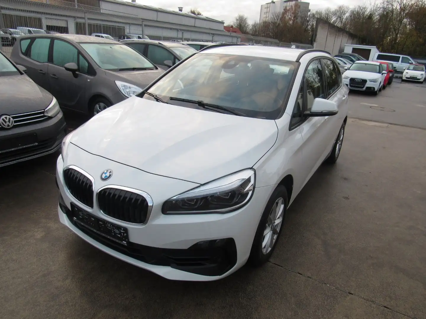 BMW 218 2 Active Tourer 218 i Advantage,KLIMA,ALU. Weiß - 1