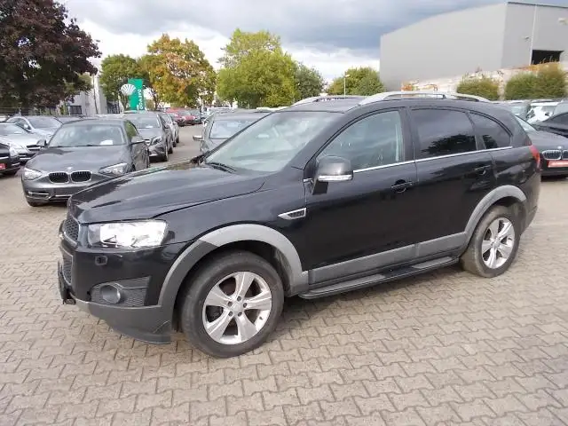 Chevrolet Captiva LT+ 2.2TD, Leder AHK Navi Unfallschaden