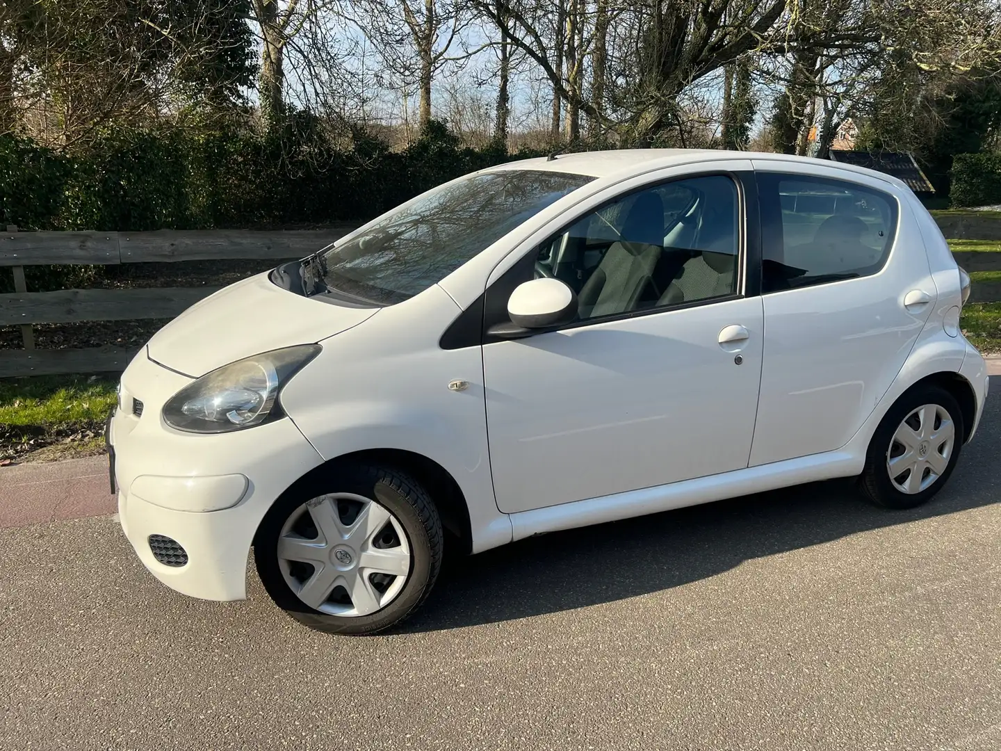 Toyota Aygo 1.0-12V Comfort Airco Blanco - 2