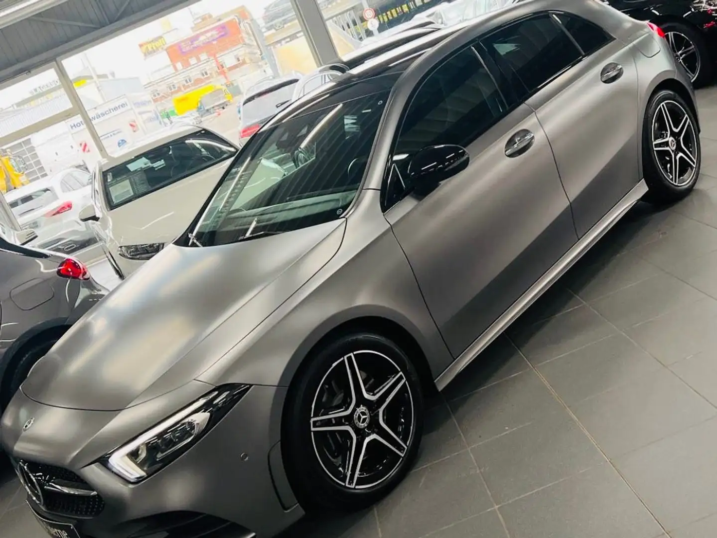 Mercedes-Benz A 250 A -Klasse - WIDESCREEN - FINANZIERUNG - Gris - 1