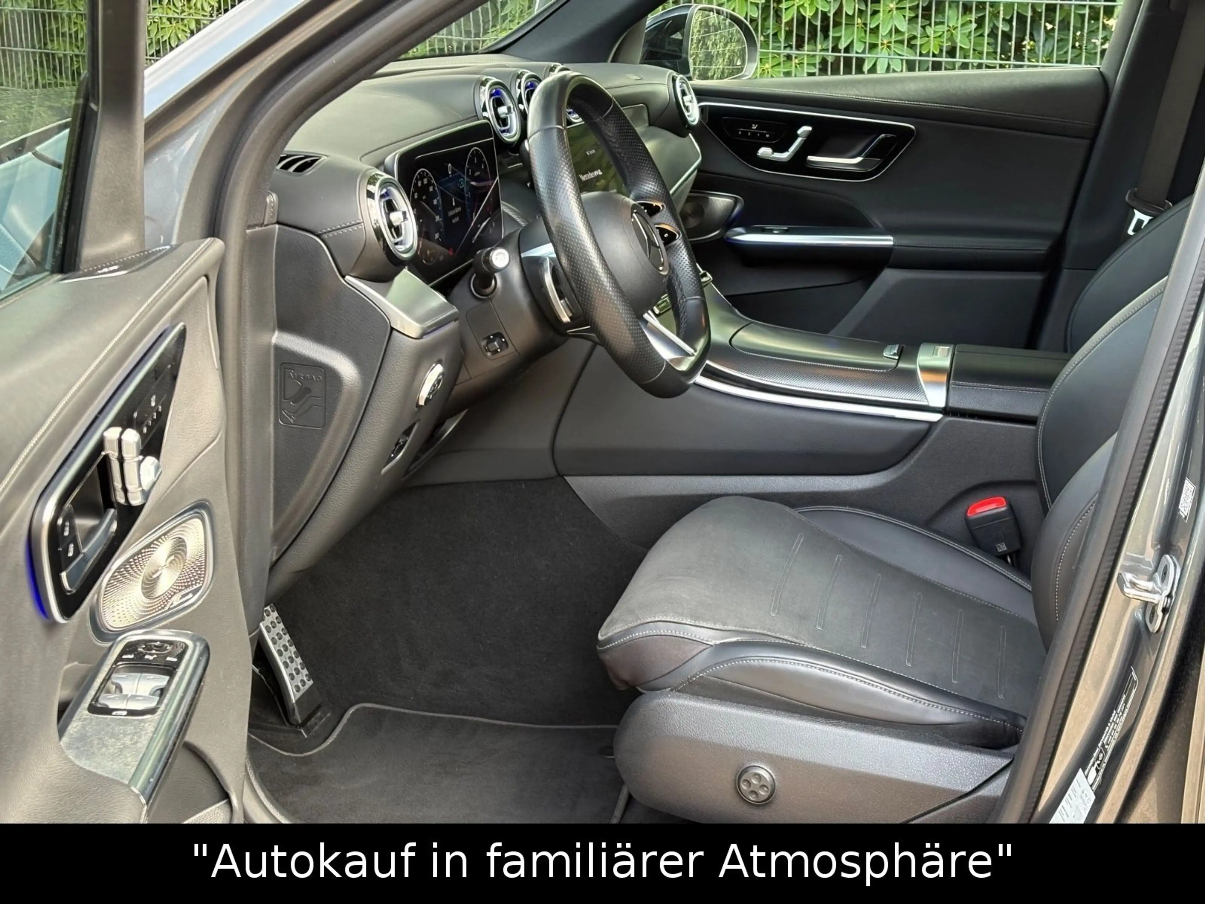 Mercedes-Benz GLC 220 d 4M AMG+AHK+BURMES+NIGHT+DIG. LIGHT+20" — photo 10