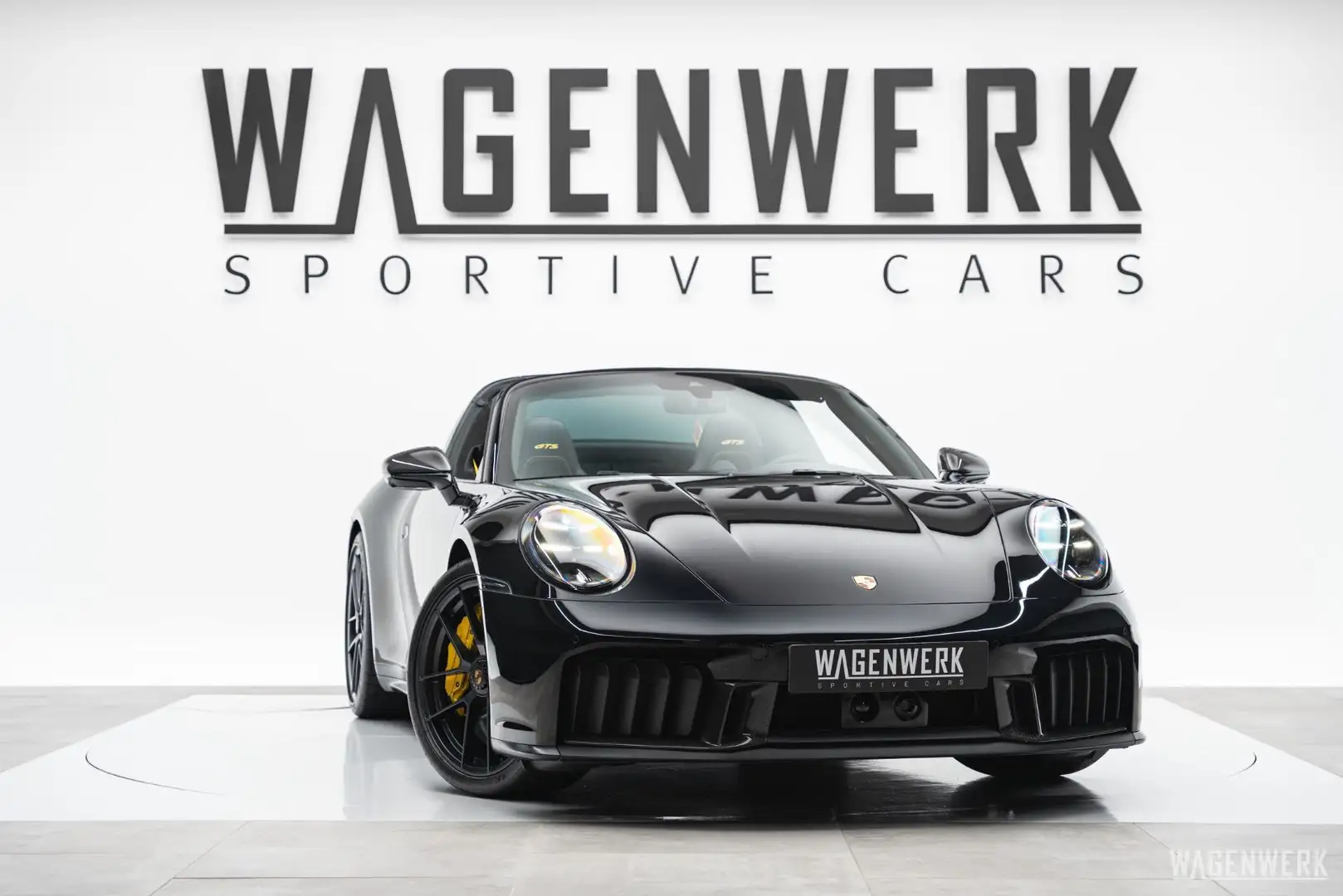 Porsche 992 992.2 Targa 4 GTS T-Hybrid CARBONPAKET PCCB PDCC Schwarz - 1