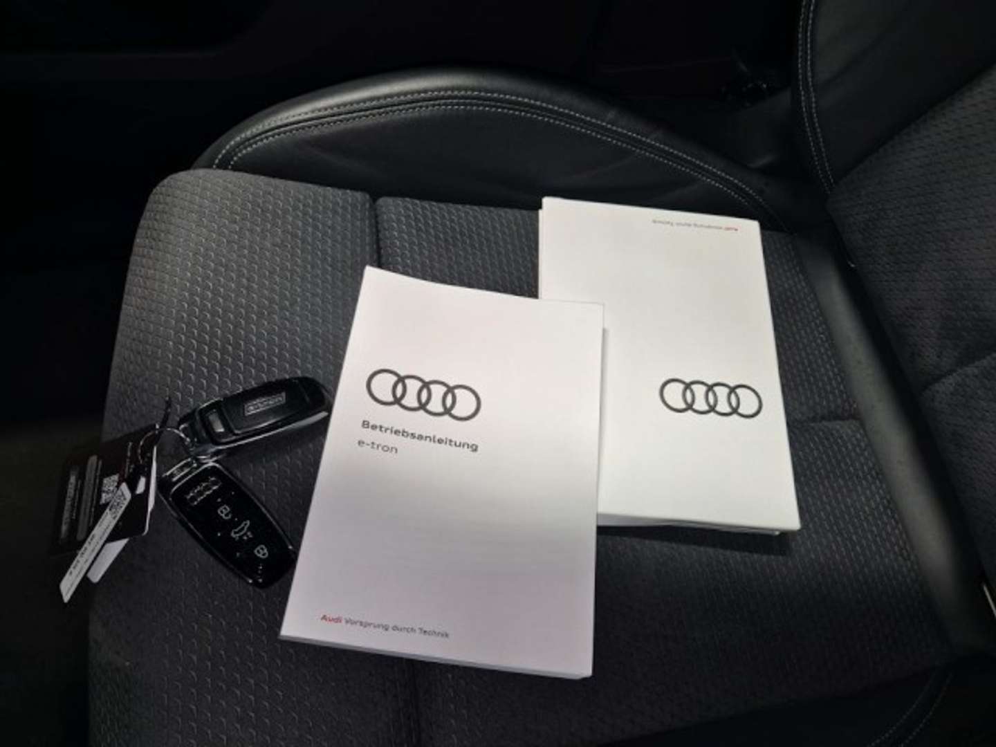 Audi E-tron S Line 55 - - Joinsteer - #3