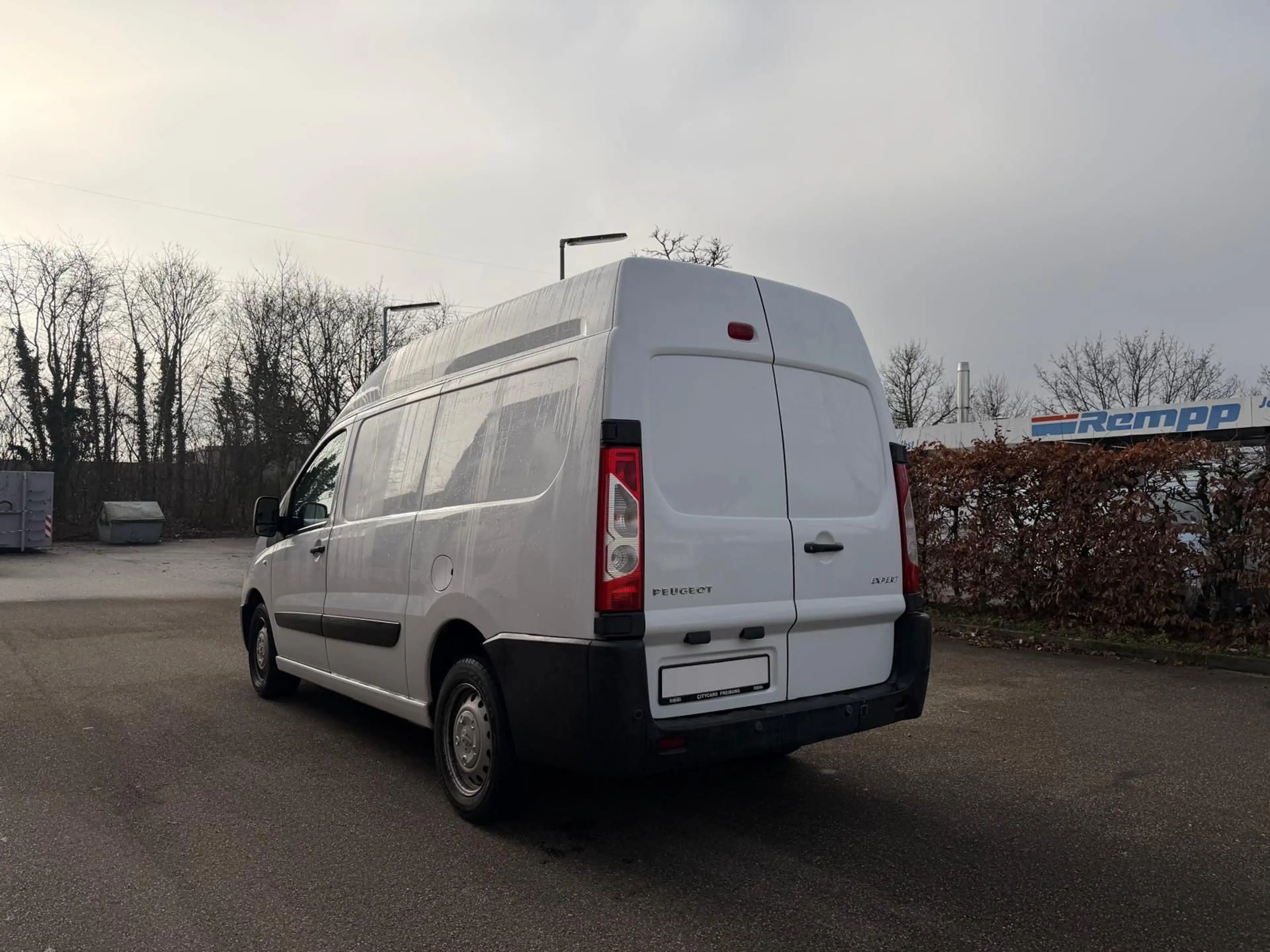 Peugeot Expert Kasten L2H2 COOL In Kasten TÜV NEU — photo 5