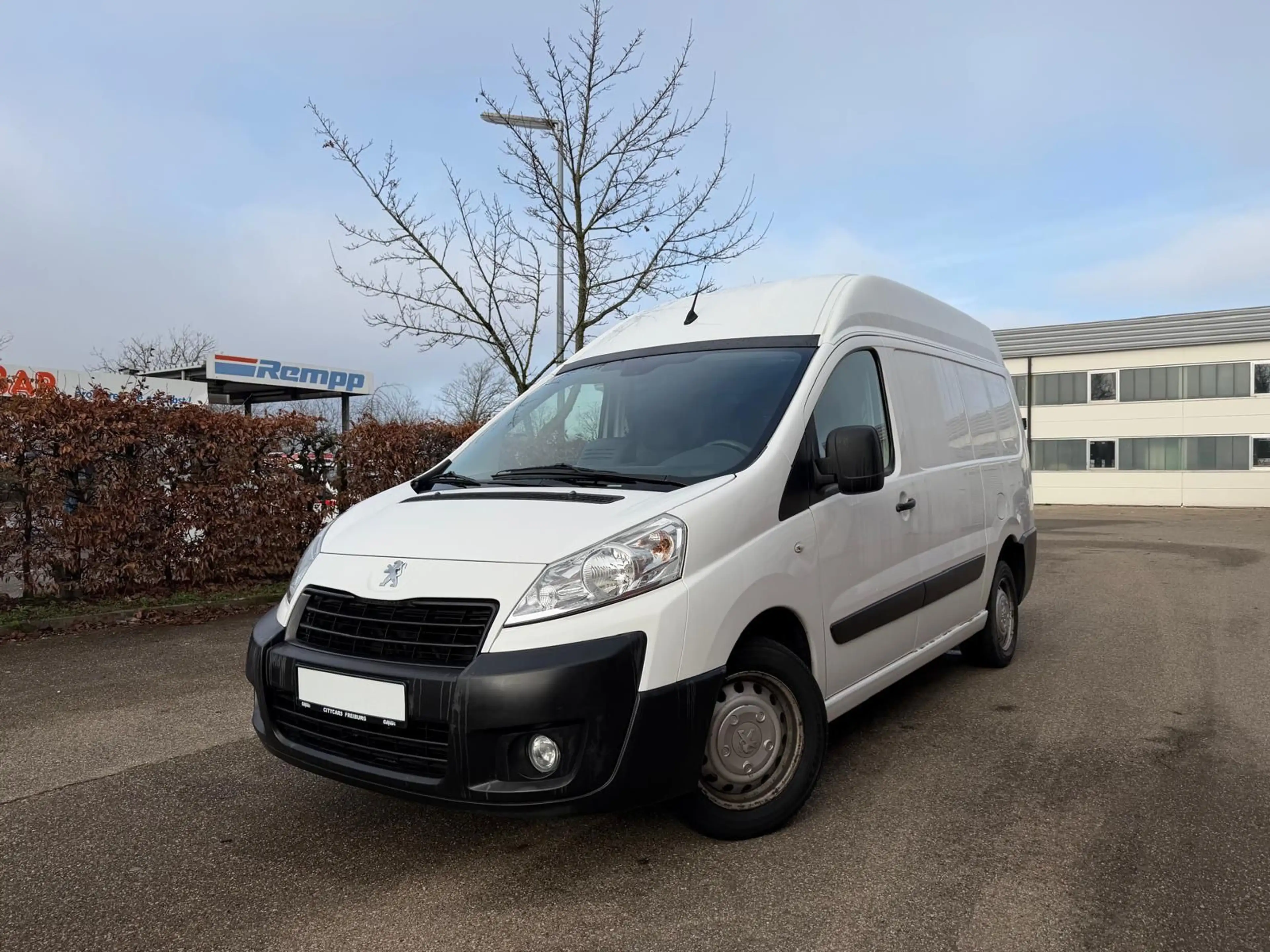 Peugeot Expert Kasten L2H2 COOL In Kasten TÜV NEU — photo 3