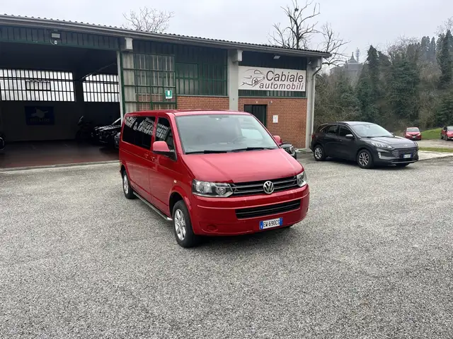 Volkswagen T5 Caravelle 2.0 TDI DSG 8Posti Passo Lungo