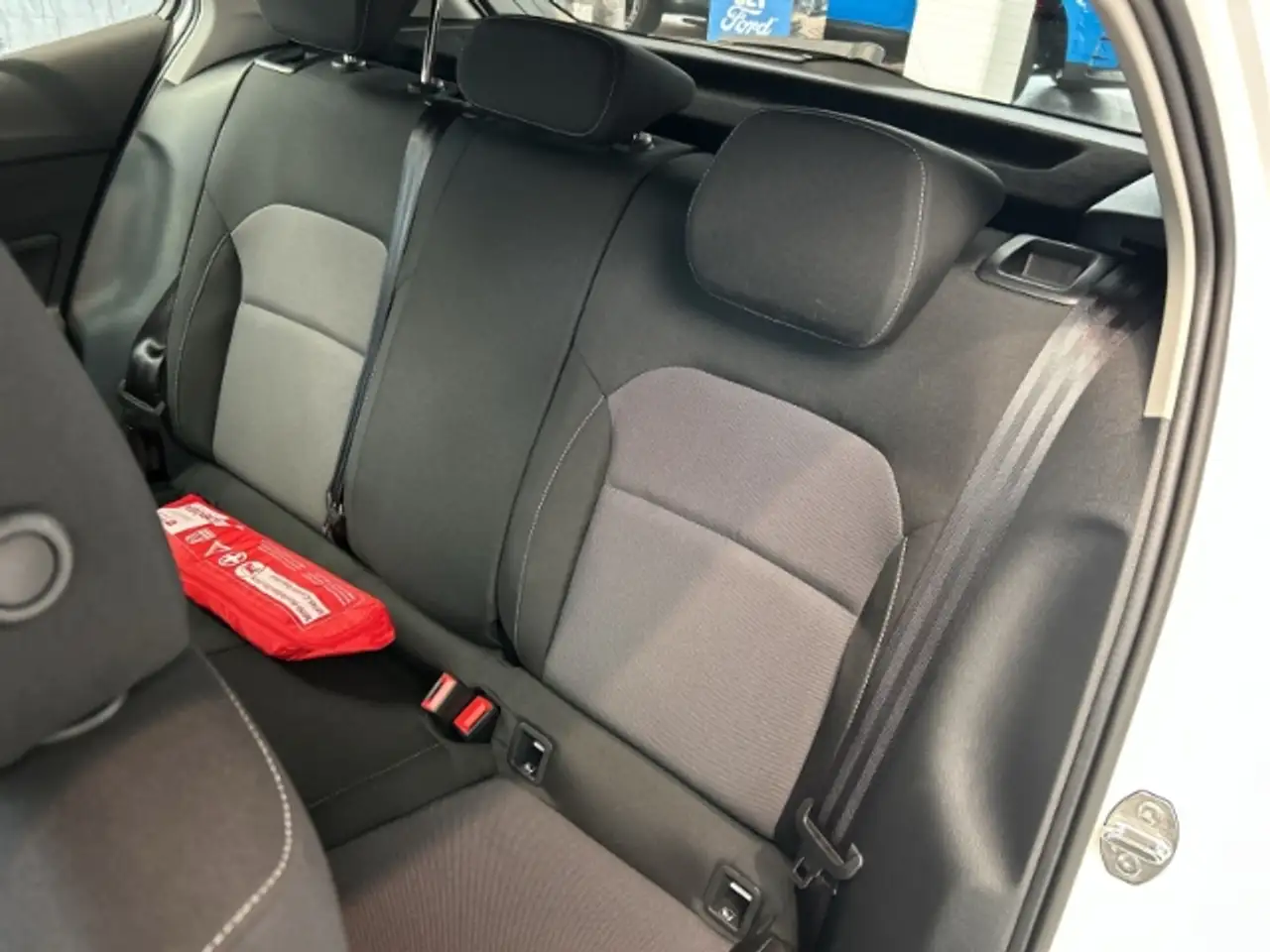 Skoda Fabia Ambition Apple CarPlay Android Auto, миниатюра 18