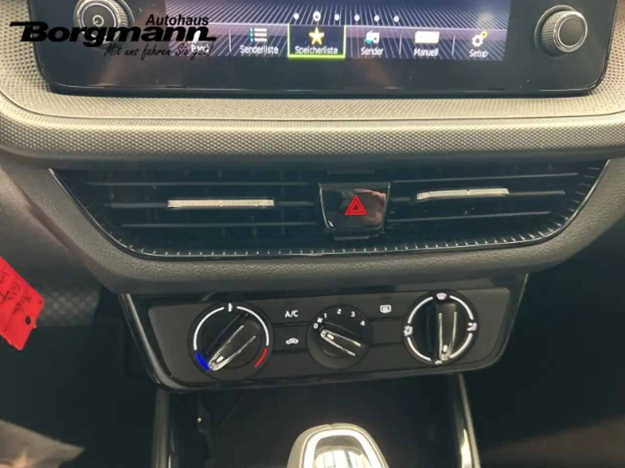 Skoda Fabia Ambition Apple CarPlay Android Auto, миниатюра 15
