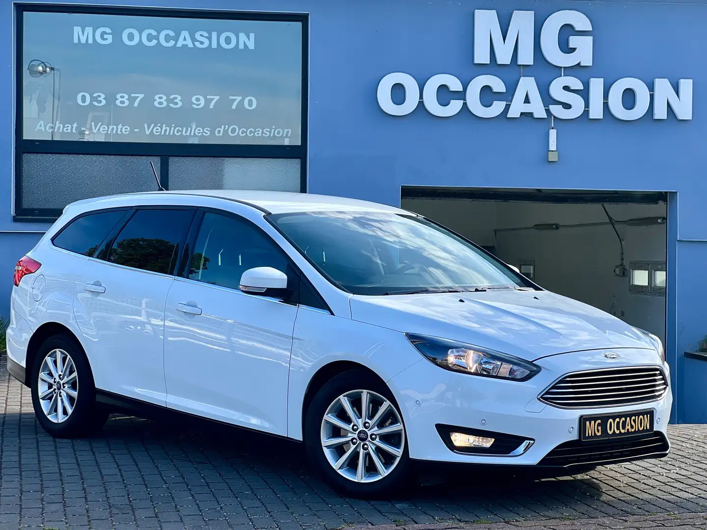 Ford Focus 2.0 TDCi Titanium Blanc - 2