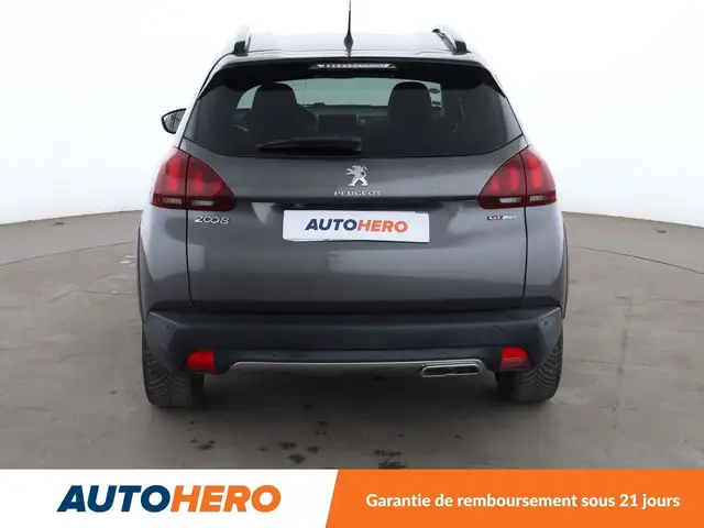 Peugeot 2008 view 5