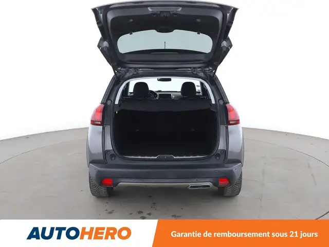 Peugeot 2008 view 16