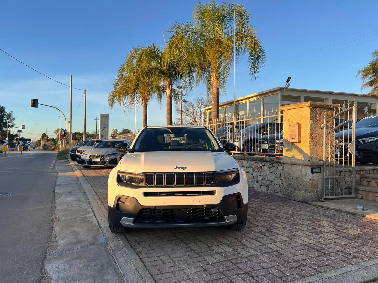 Jeep Avenger Avenger 1.2 turbo Altitude fwd 100cv Bianco - 2