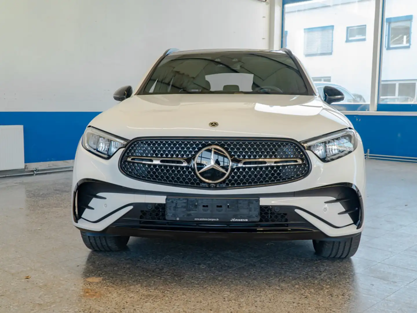 Mercedes-Benz GLC 300 d 4M AMG-Sport/Pano/Burm/AHK/Memo/Distr Weiß - 2
