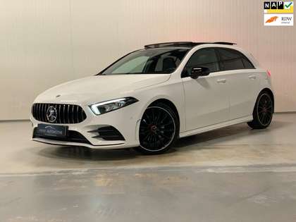 Mercedes-Benz A 200 Business Solution | AMG/NIGHT | PANO | AMBIANCE |
