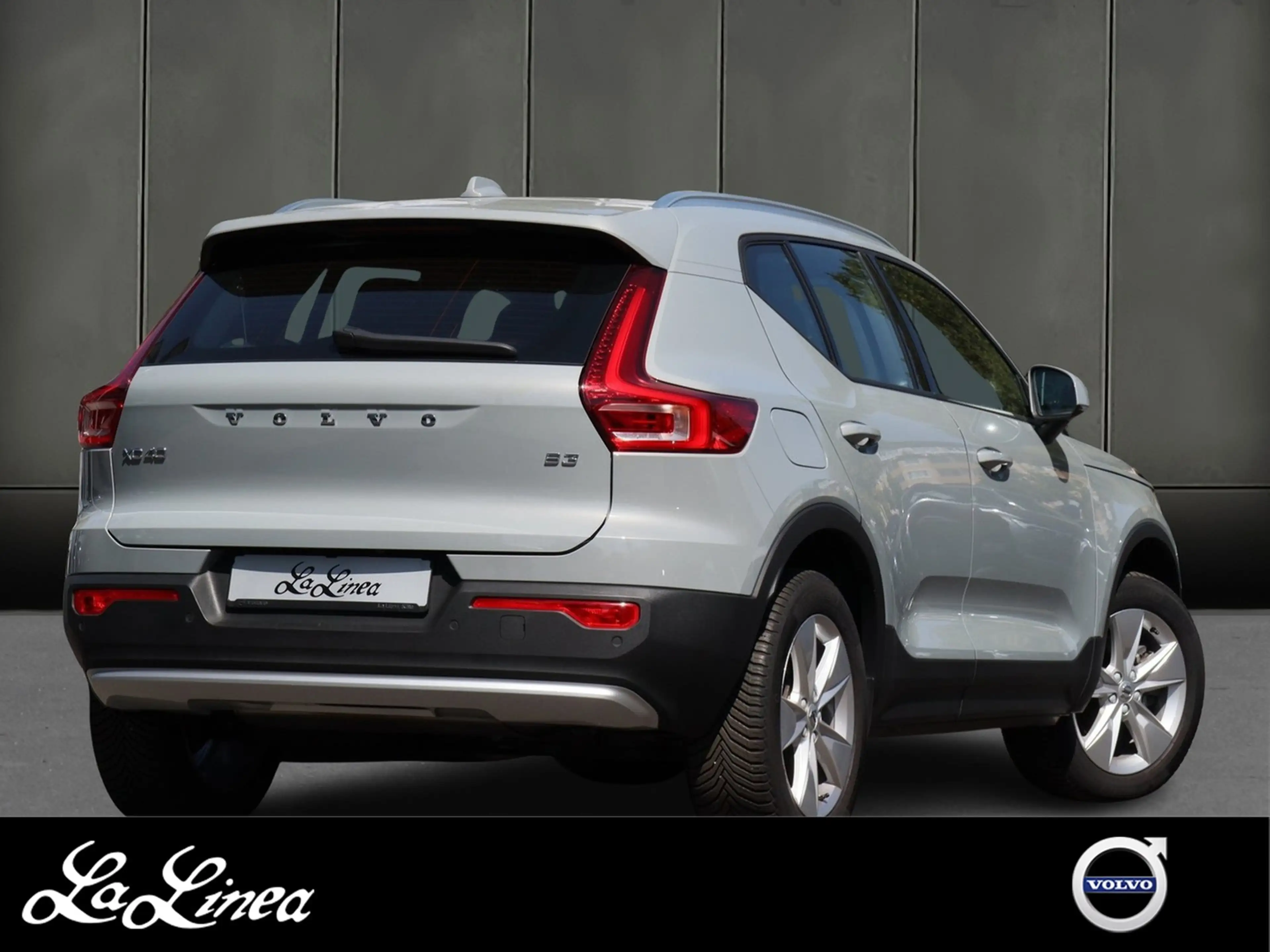 Volvo XC40 B3 Core #PDC/RFK/Google/LED/Klima/Navi — photo 2
