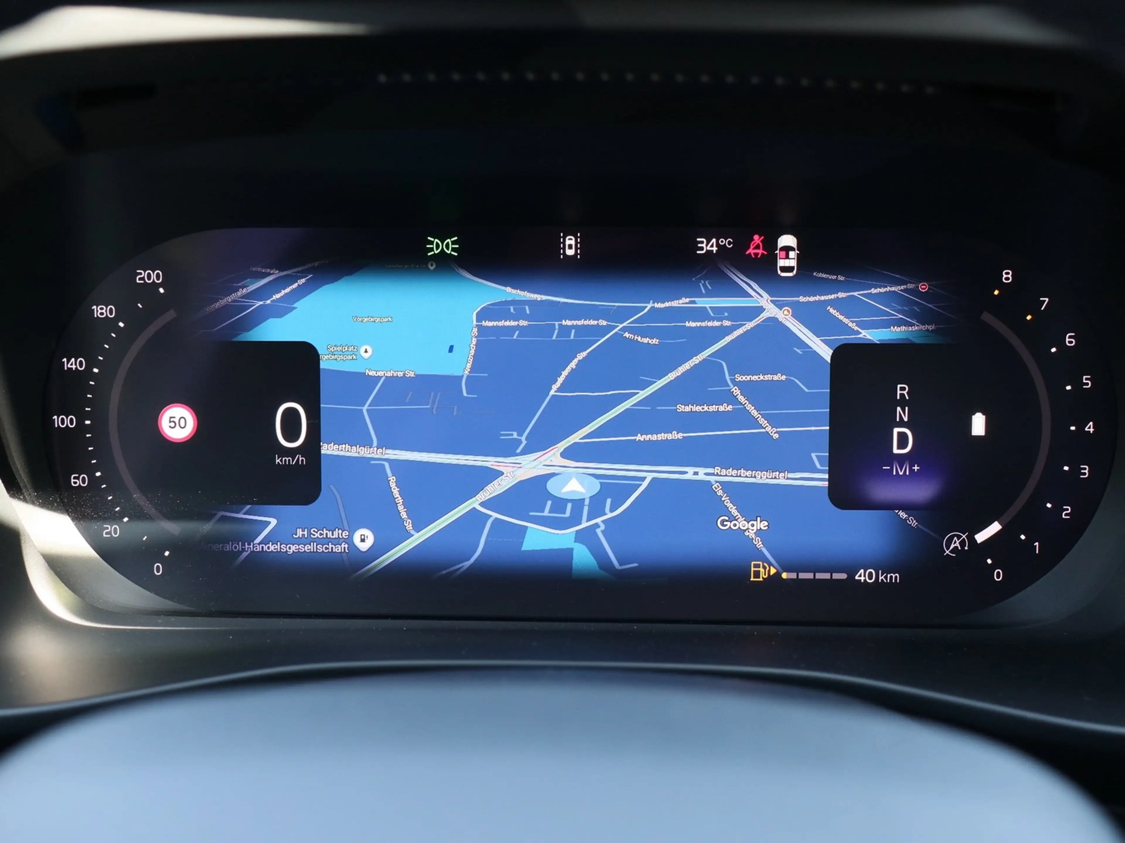 Volvo XC40 B3 Core #PDC/RFK/Google/LED/Klima/Navi — photo 14