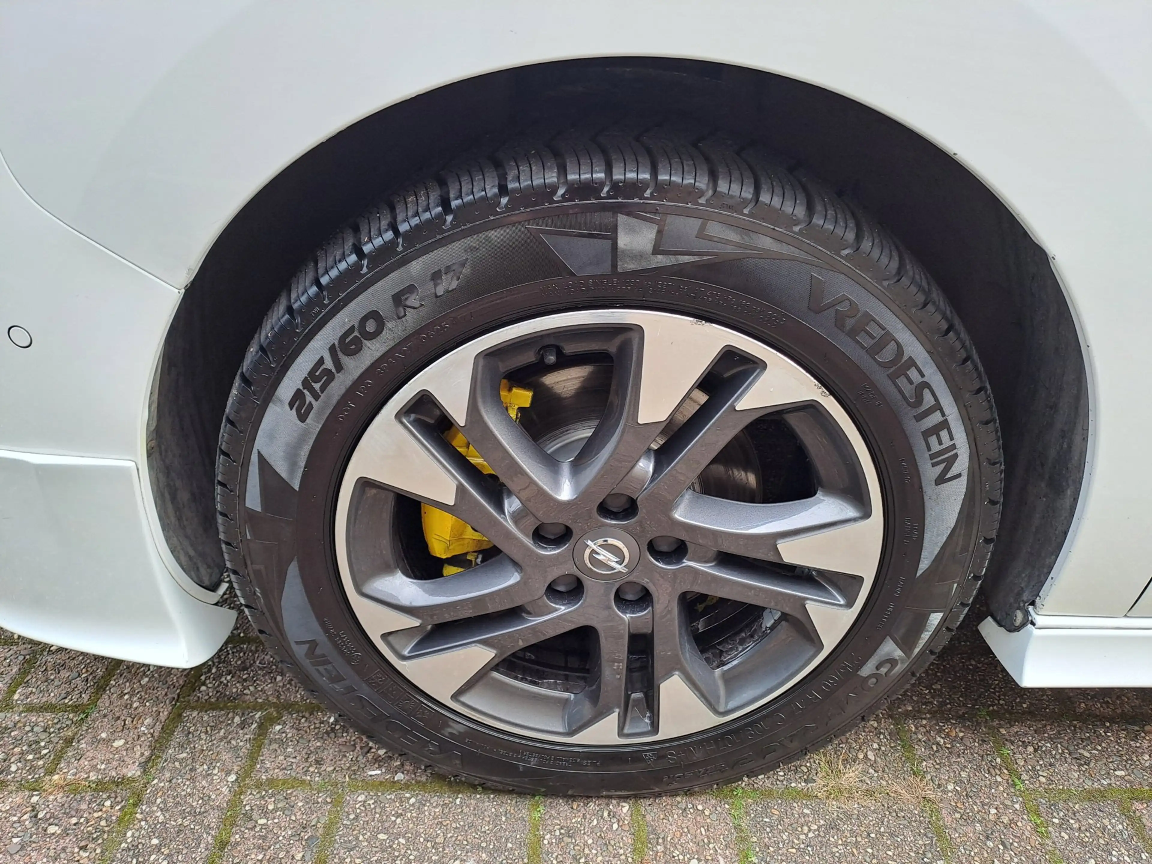 Opel Vivaro 2.0 CDTI L3H1 Irmscher Sport — photo 13
