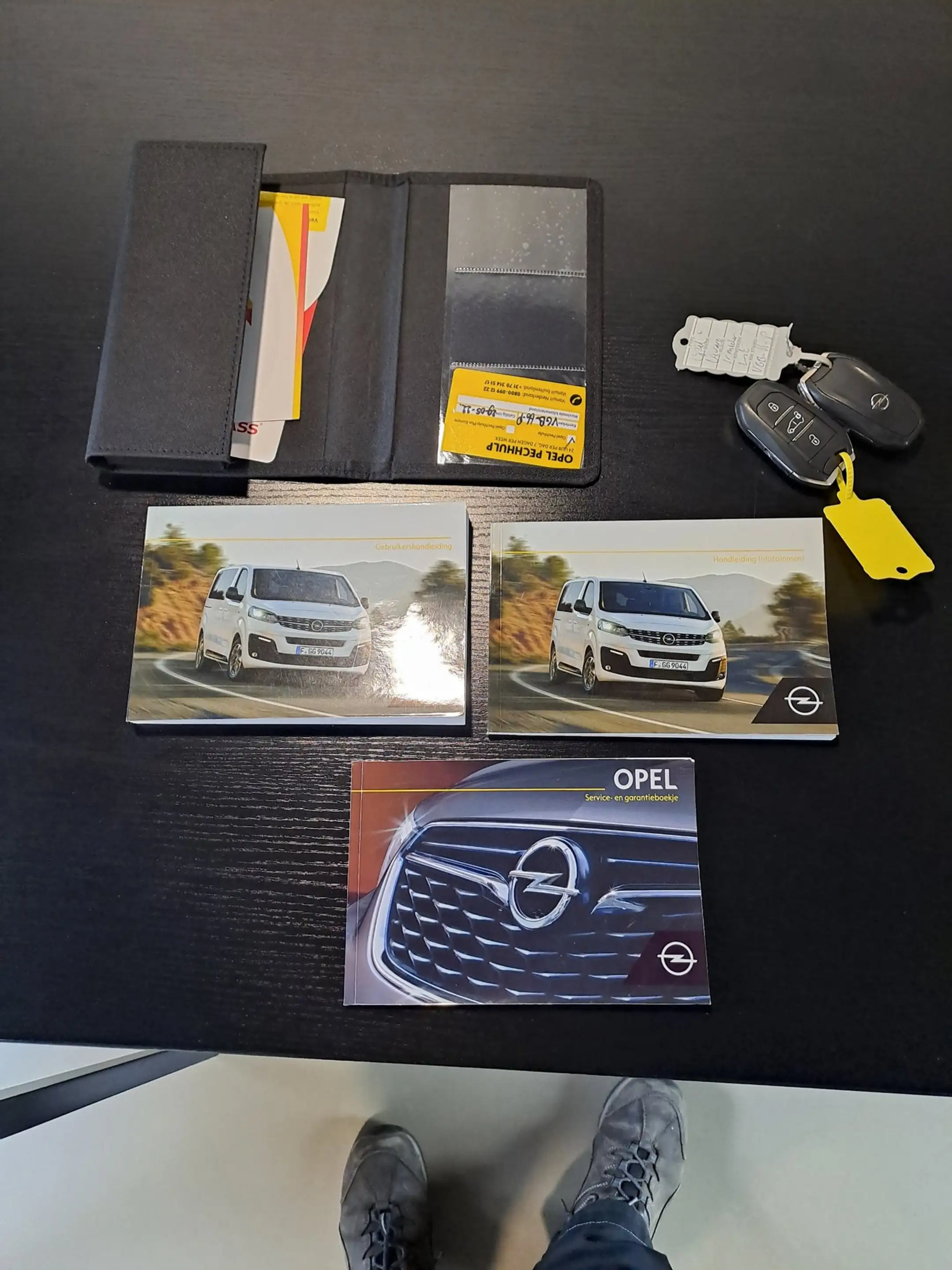 Opel Vivaro 2.0 CDTI L3H1 Irmscher Sport — photo 34