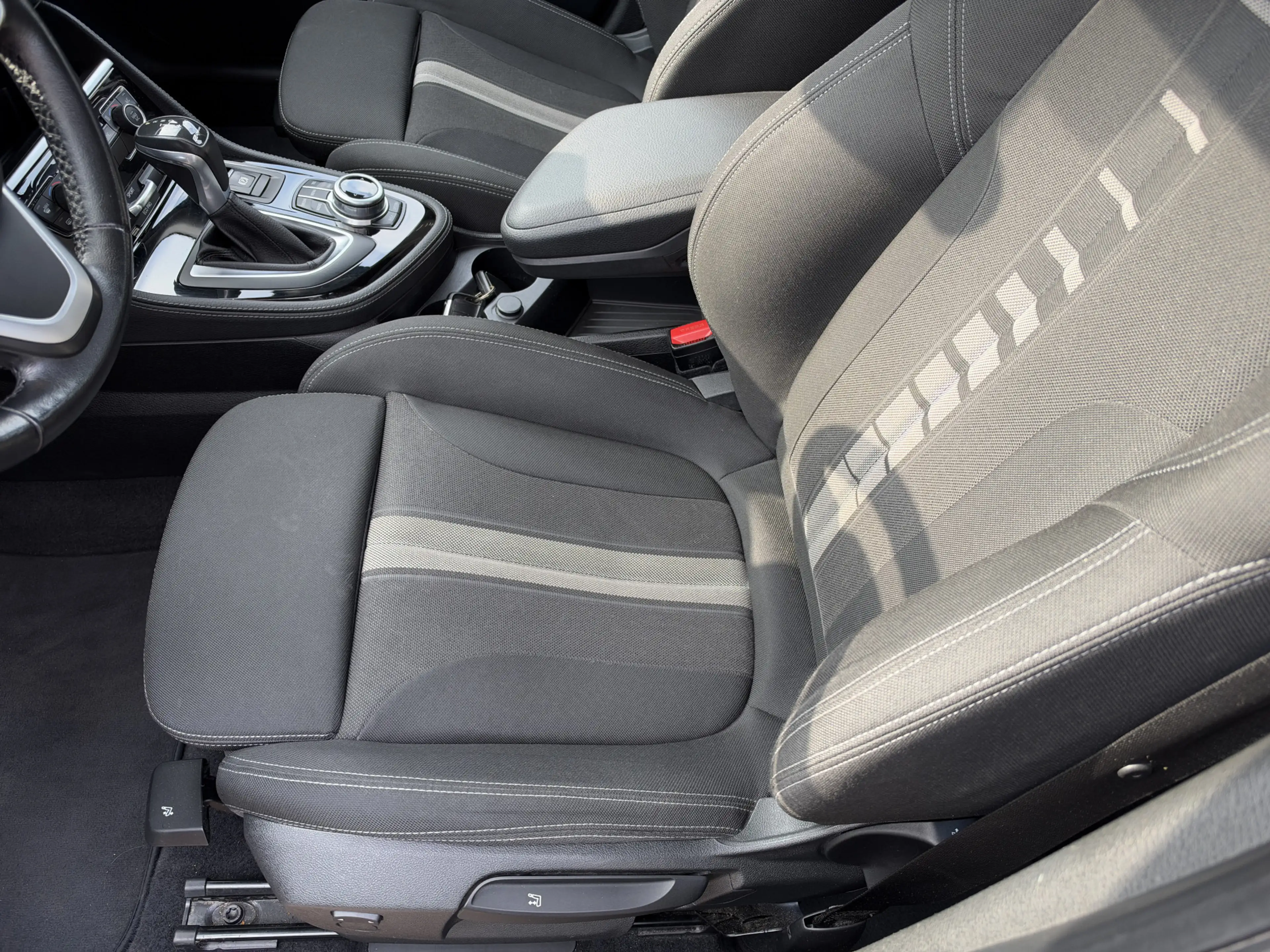 BMW 225 2-serie Active Tourer 225xe iPerformance Executive — photo 4