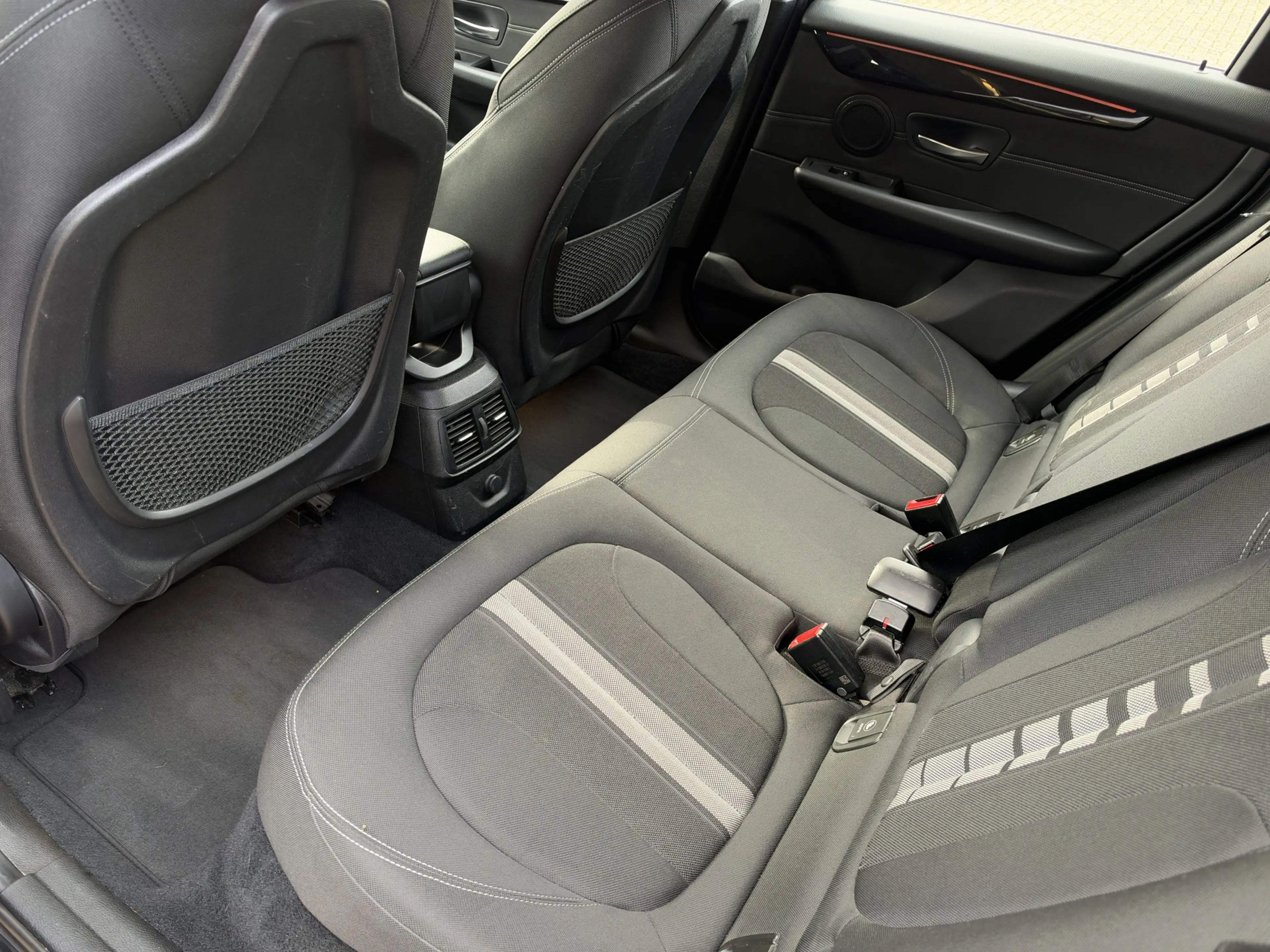 BMW 225 2-serie Active Tourer 225xe iPerformance Executive — photo 21