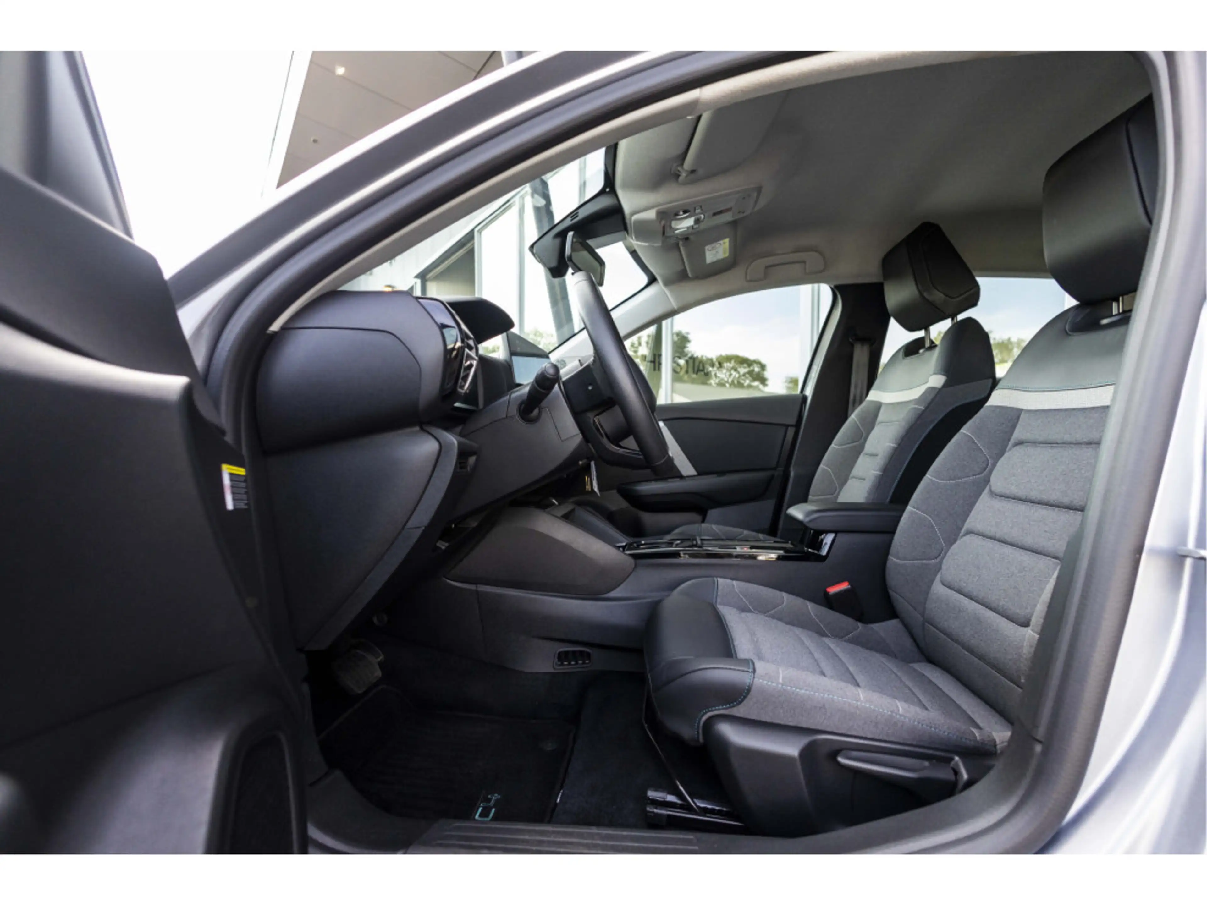 Citroen E-C4 Electric You 50 kWh | Warmtepomp | NL Auto | Carplay — photo 9