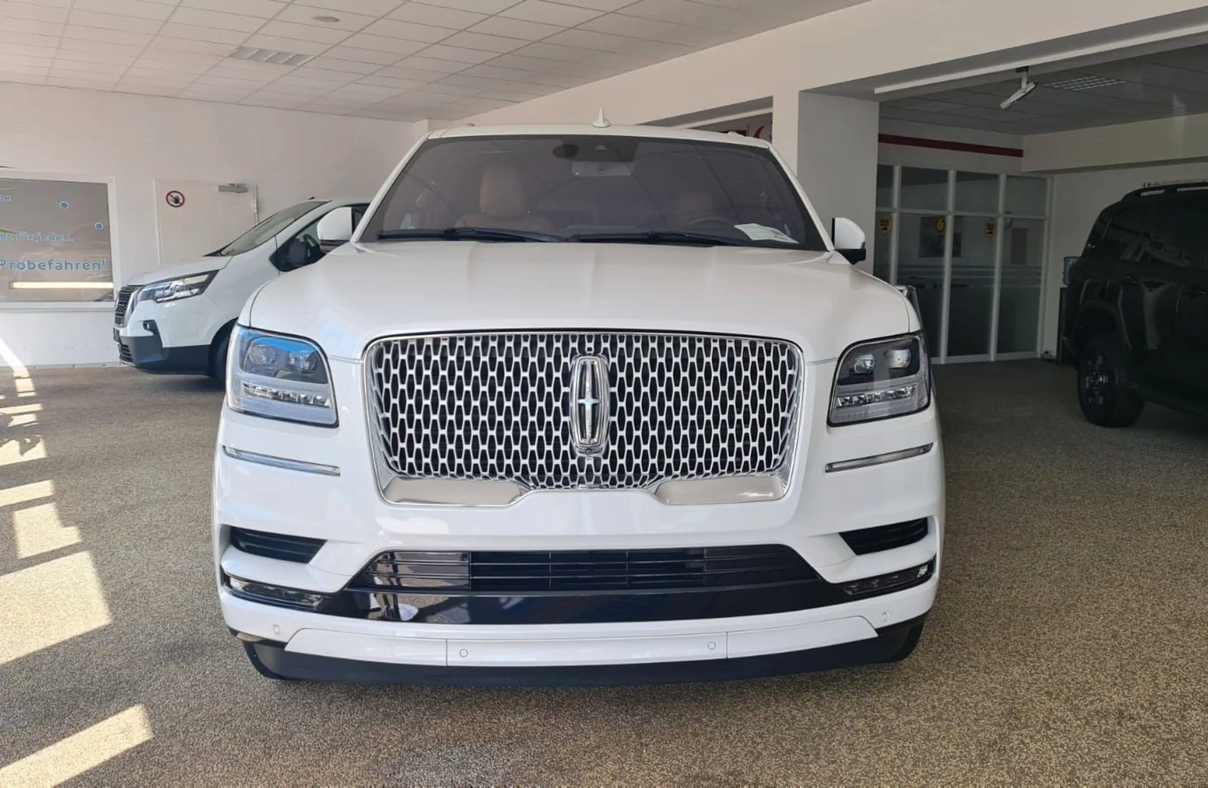 Lincoln Navigator NAVIGATOR VOLL+LONG+TWIN.TURBO+BLACK.EDITION+NEW — photo 10