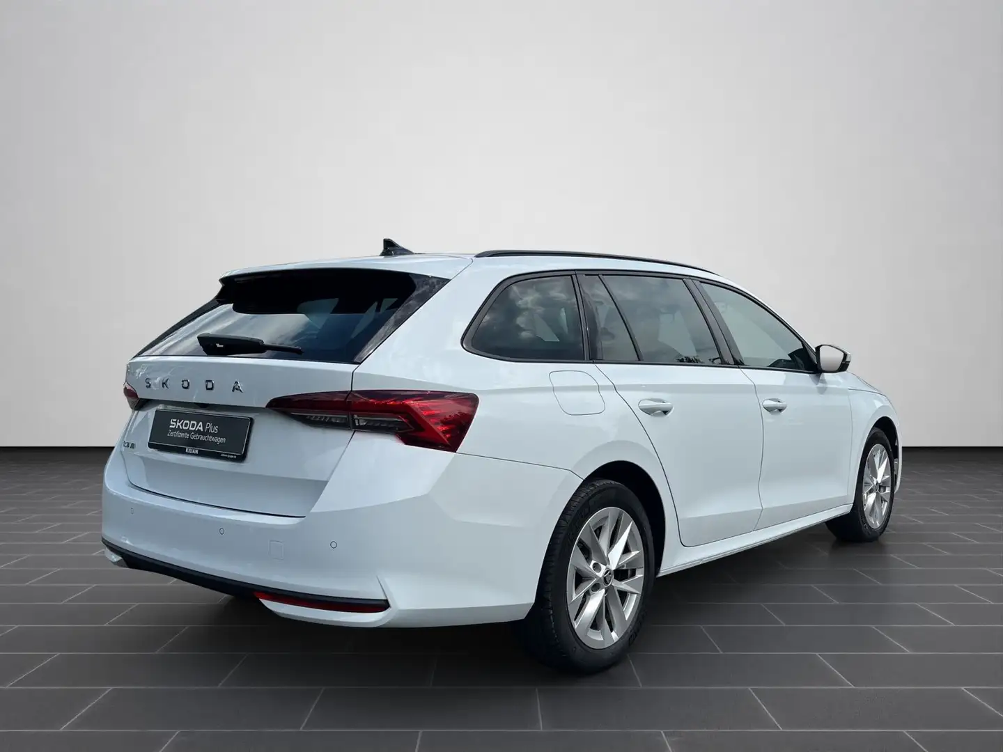 Skoda Octavia Combi Selection 2.0 TDI DSG NAVI ACC KAM Weiß - 2