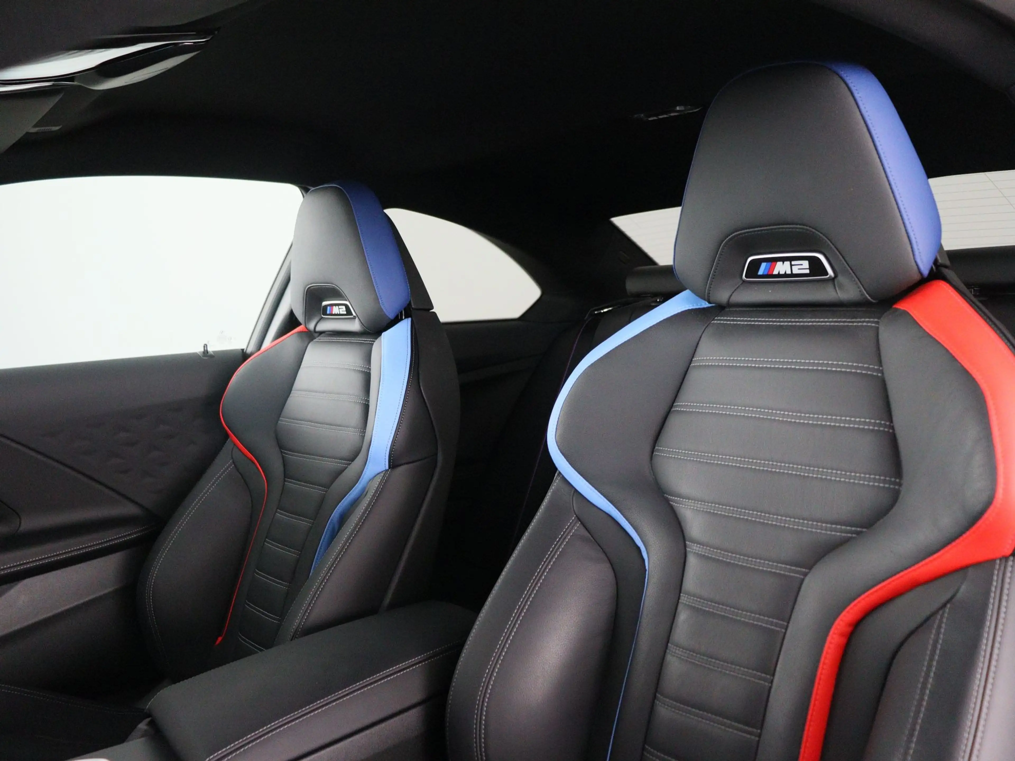 BMW M2 Coupé — photo 7