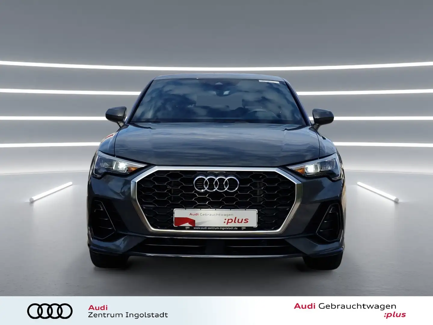 Audi Q3 Sportback 45 TFSI e NAVI AHK virtual+ Kamera Grau - 2
