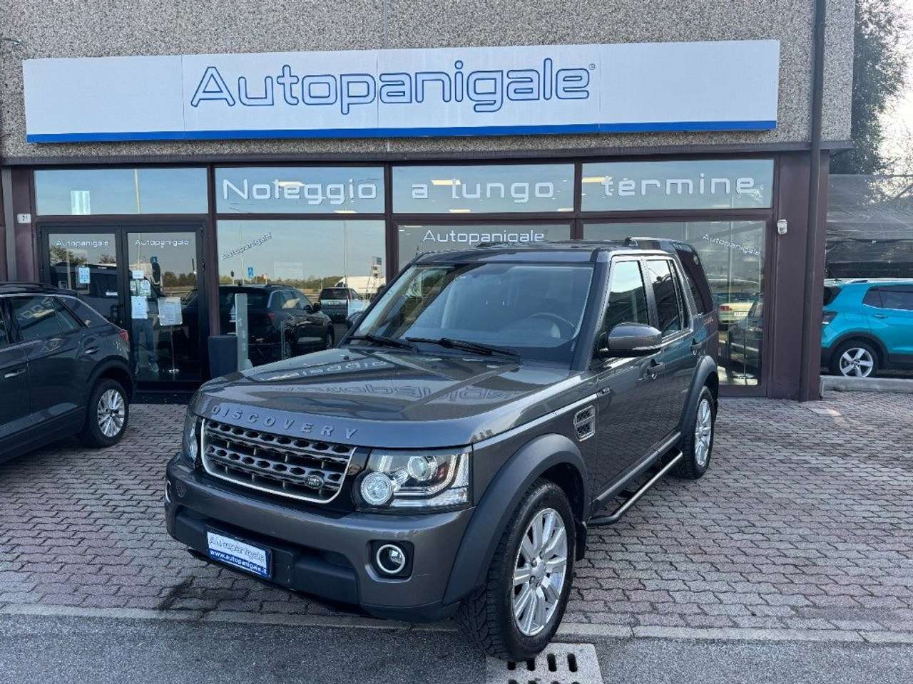Land Rover Discovery 4 3.0 TDV6 211CV SE