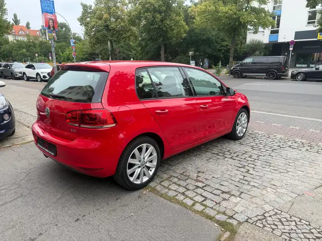 Volkswagen Golf view 5