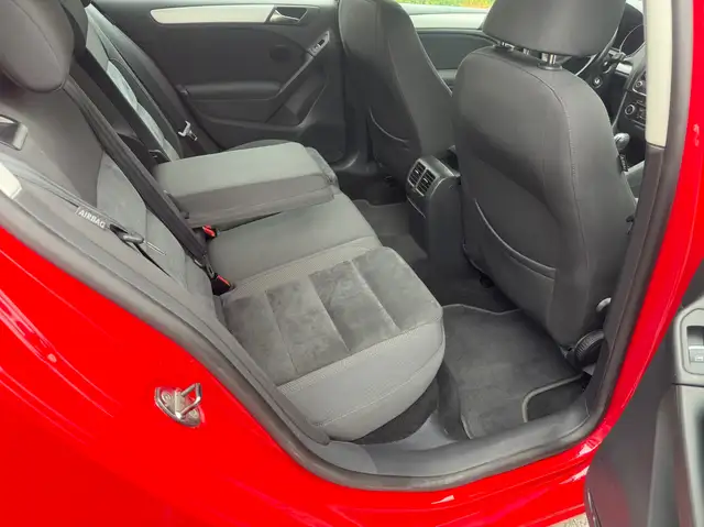 Volkswagen Golf view 15