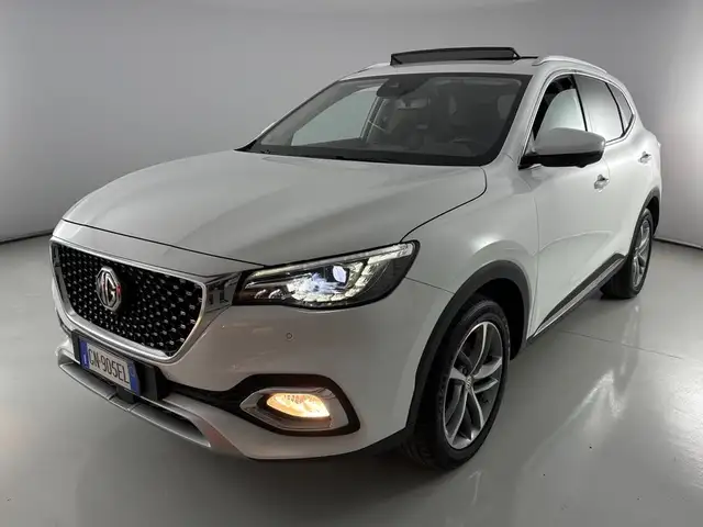 MG HS 1.5 T Luxury! PREZZO REALE