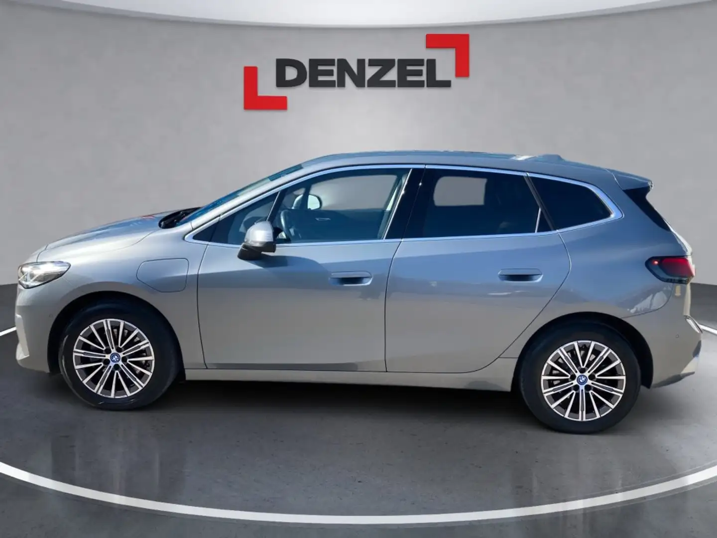 BMW 225 e xDrive A.T. U06 PHEV Grau - 2