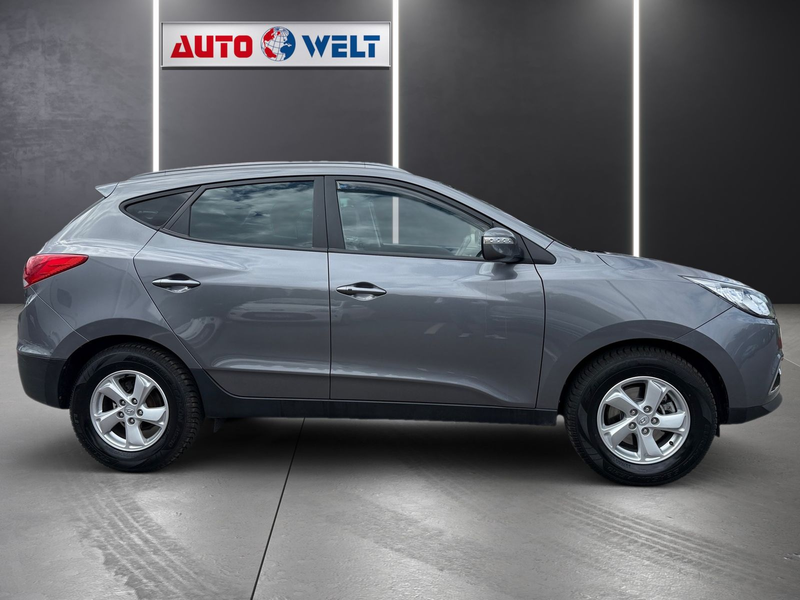 Hyundai iX35 1.6i Klimaaut. Tempomat PDC 4x Sitzheizung — photo 3