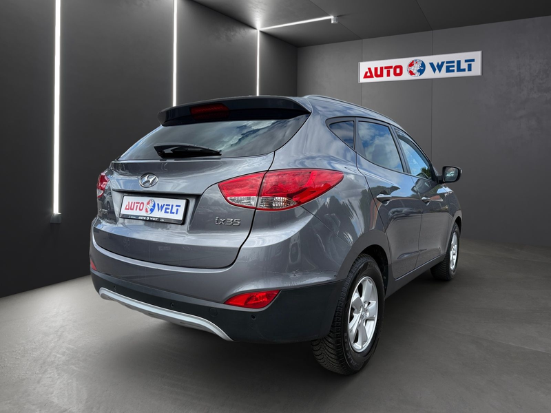 Hyundai iX35 1.6i Klimaaut. Tempomat PDC 4x Sitzheizung — photo 4
