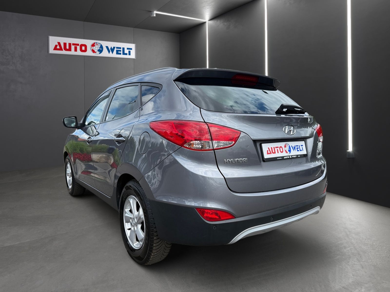 Hyundai iX35 1.6i Klimaaut. Tempomat PDC 4x Sitzheizung — photo 5