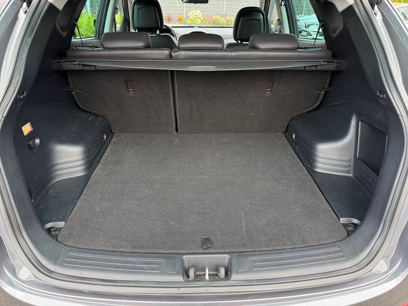 Hyundai iX35 1.6i Klimaaut. Tempomat PDC 4x Sitzheizung — photo 9